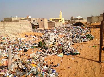 صورة من القمامة في توجونين بنواكشوط الشمالية